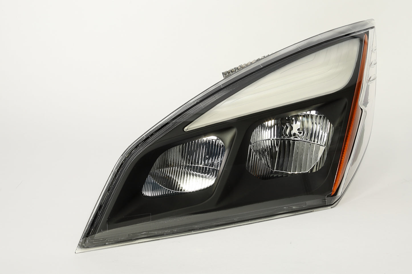 Driver Side, Black Housing, Full LED, LED DRL